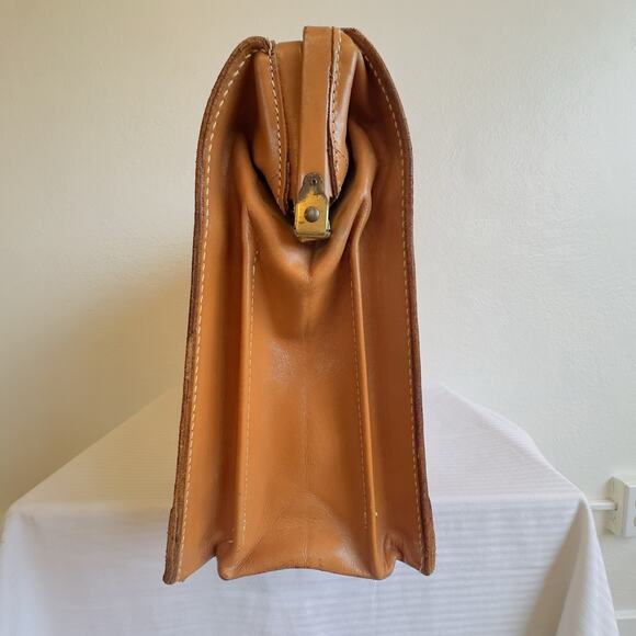 Mid Century Top Grain Cowhide Briefcase Stay Open Frame Vintage Bag with Key MCM - Picture 9 of 16